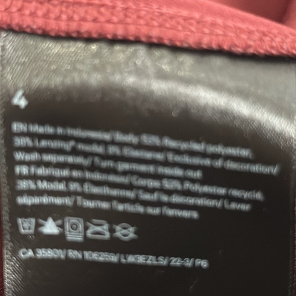 Lululemon perfectly over size cropped soft mull vine over size sweatshirt size 4 - Picture 9 of 10
